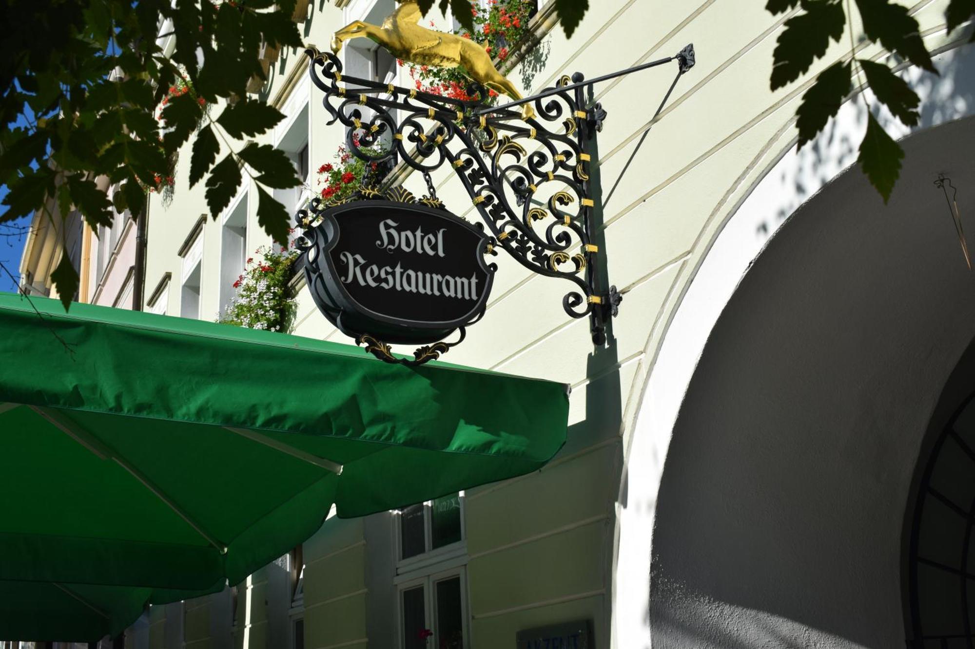 Akzent Hotel Goldner Hirsch Kamenz Kültér fotó