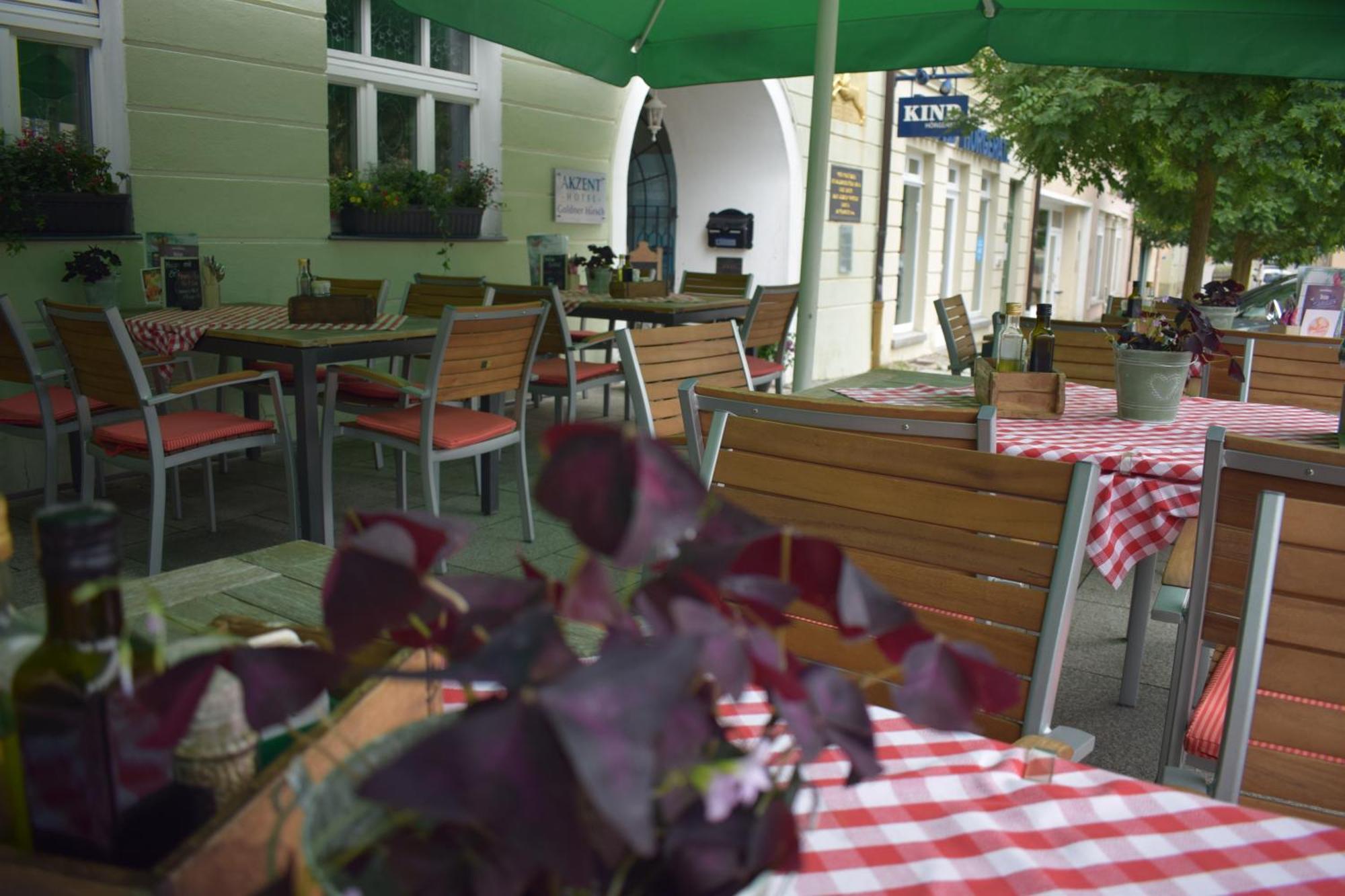 Akzent Hotel Goldner Hirsch Kamenz Kültér fotó