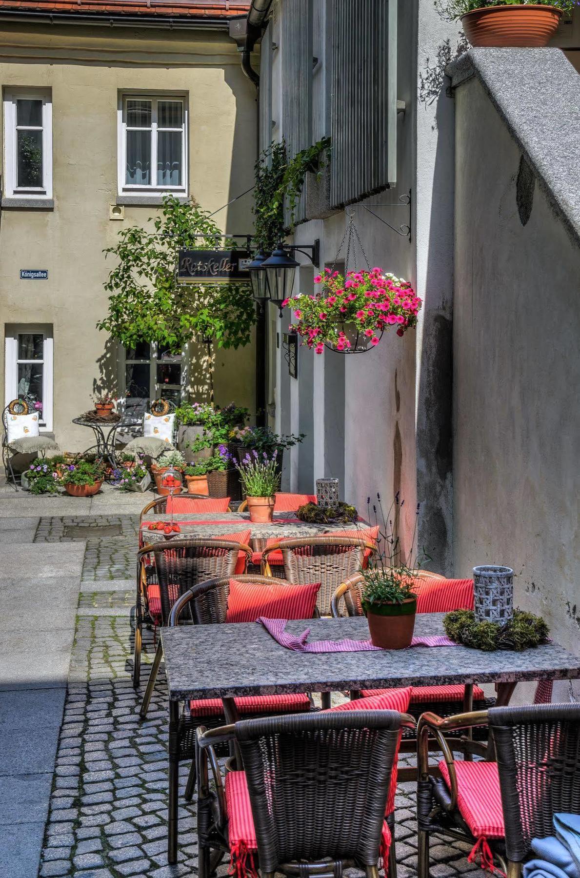 Akzent Hotel Goldner Hirsch Kamenz Kültér fotó